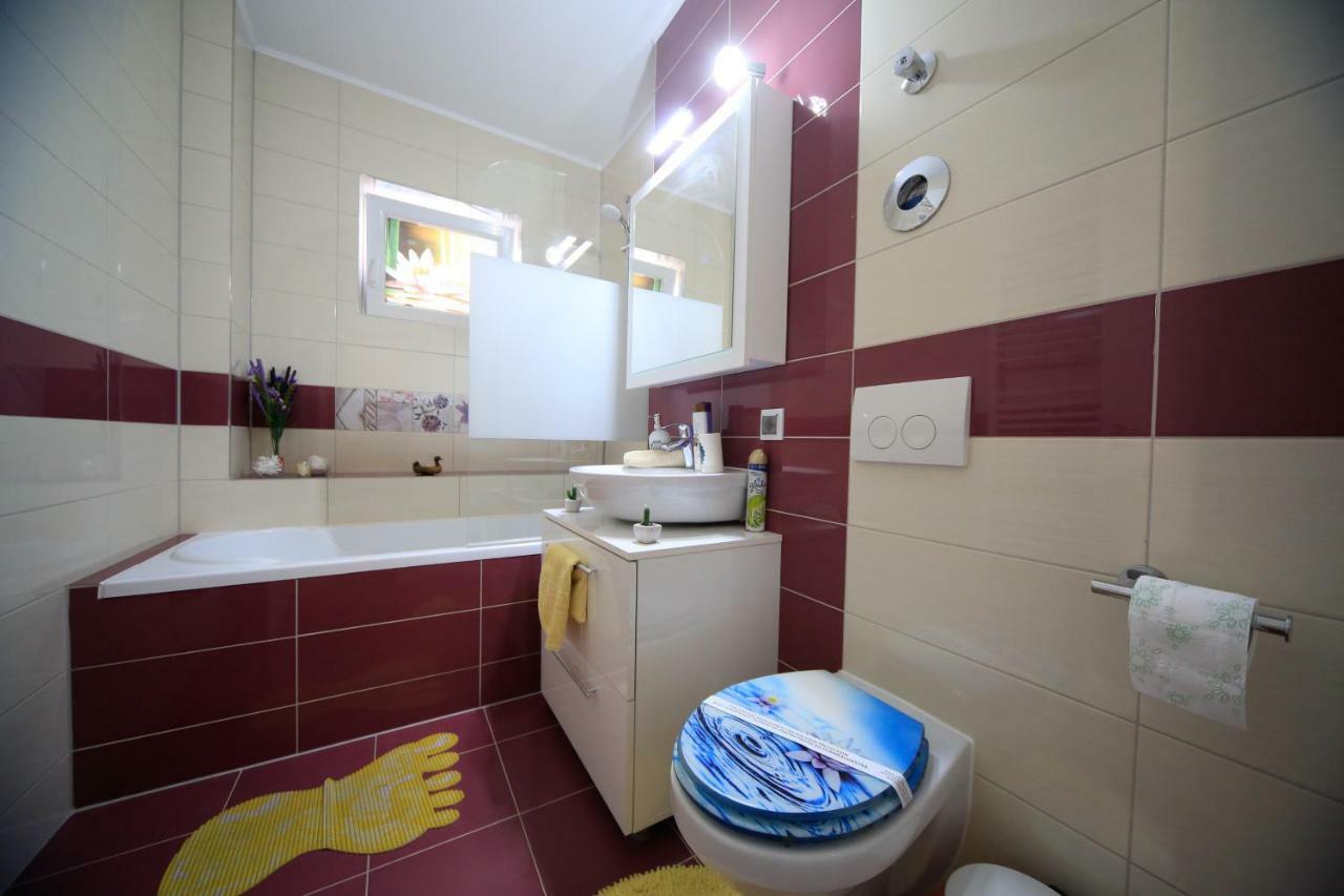 Korona Studio Braşov Exteriör bild