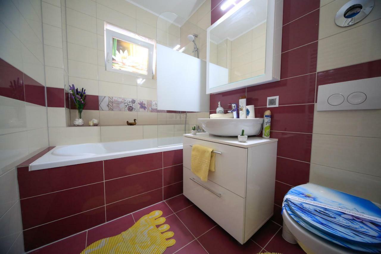 Korona Studio Braşov Exteriör bild